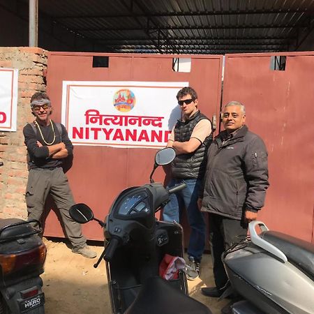 Nityanand Bed & Breakfast Allāhābād Junction Eksteriør bilde