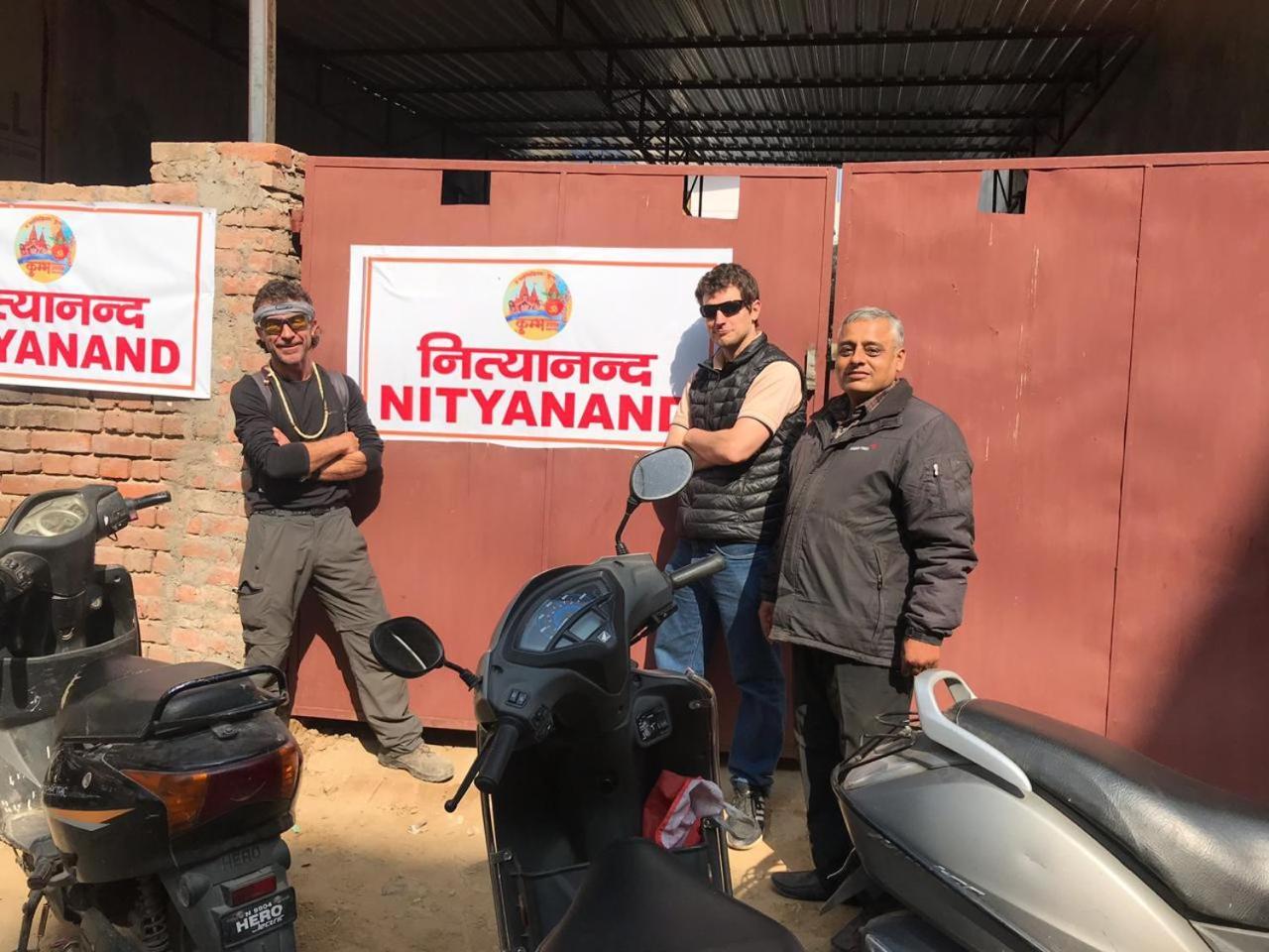 Nityanand Bed & Breakfast Allāhābād Junction Eksteriør bilde