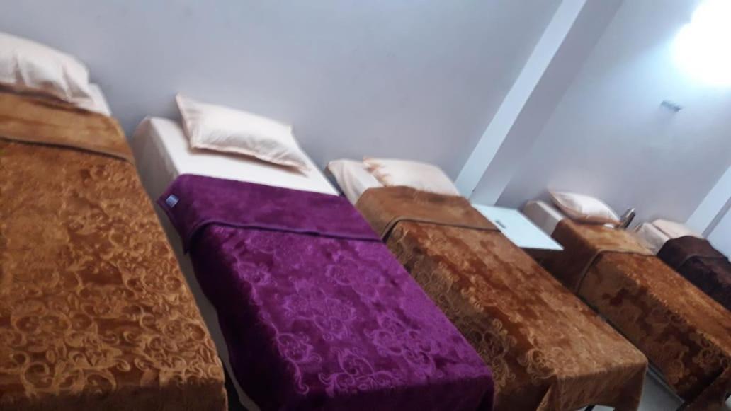 Nityanand Bed & Breakfast Allāhābād Junction Eksteriør bilde
